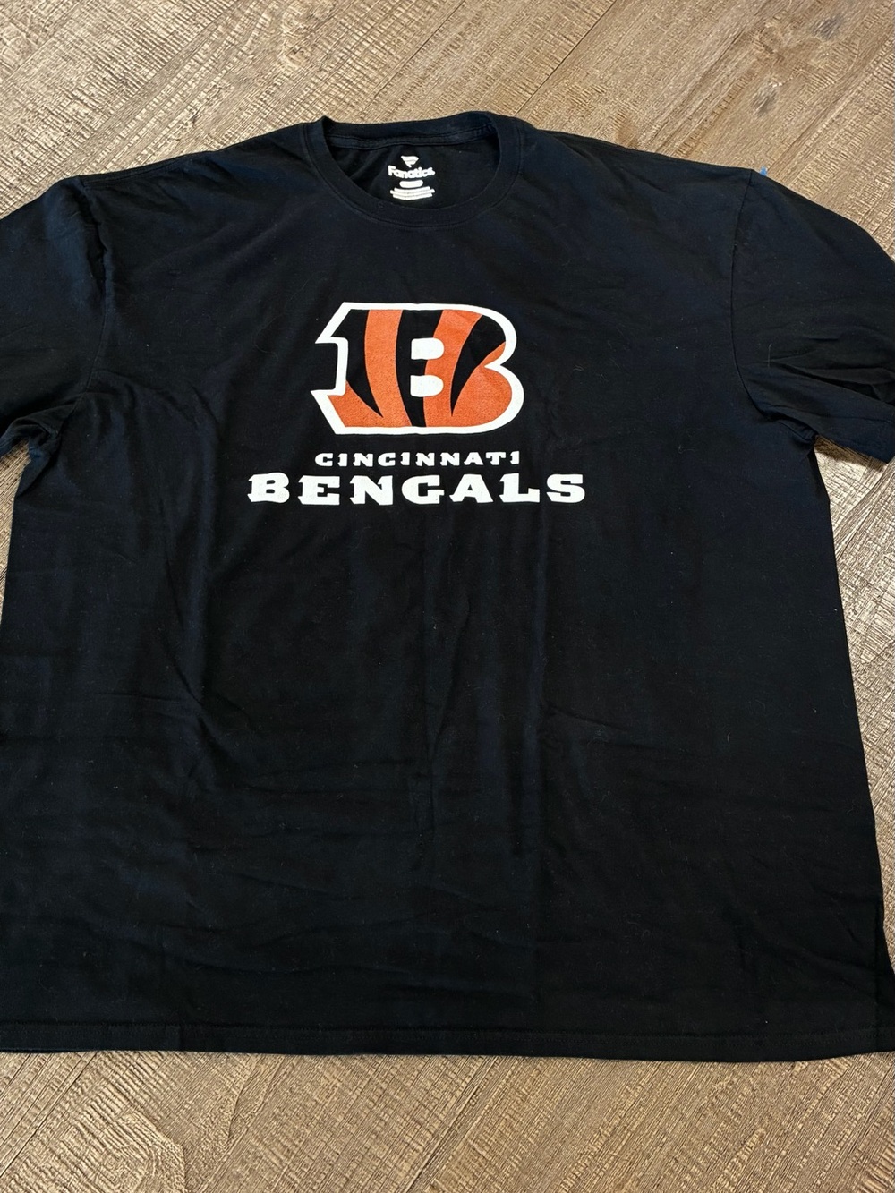 Fanatics Cincinnati Bengals Black and Orange Logo Tee